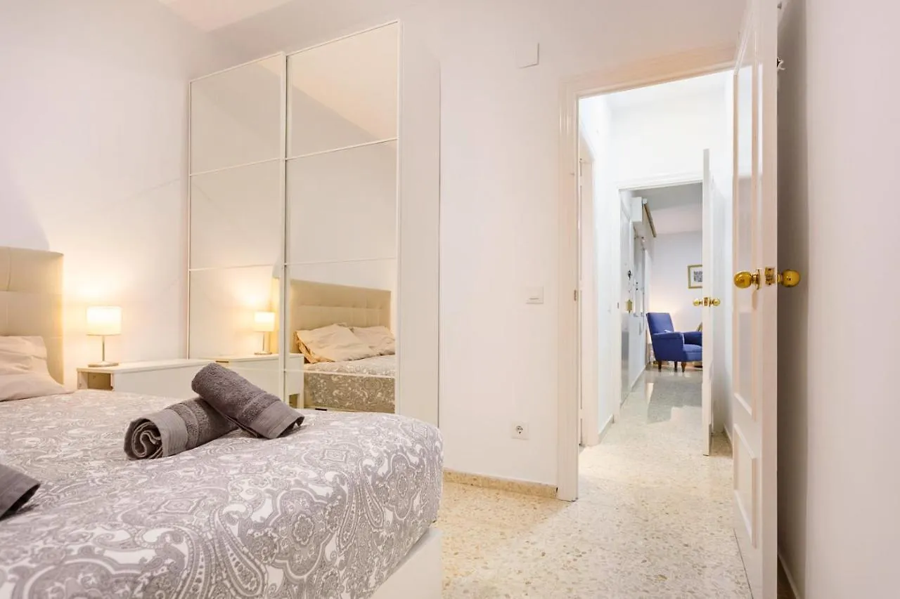Apartamentos Sta María La Blanca Sevilla 0*,  España